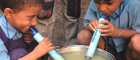 مصاحبه با جووی جیمنز در باره چگونگی کمک کردن به تصفیه آب آشامیدنی در فیلیپین