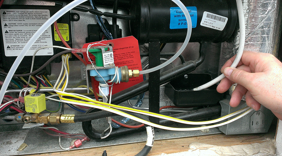  عوارض عوض نکردن فیلتر یخچال ساید What Can Happen If Dont Change Refrigerator Water Filter