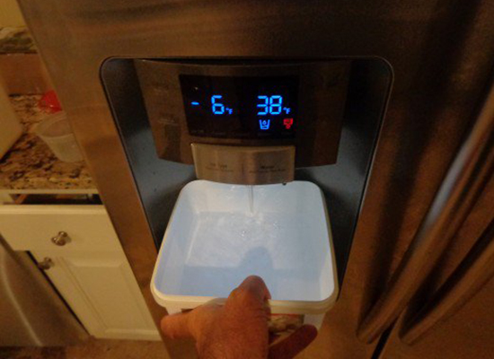 How to Change the Water Filter in a Samsung Twin-Door Refrigerator نحوه تعویض فیلتر تصفیه آب یخچال دو در سامسونگ