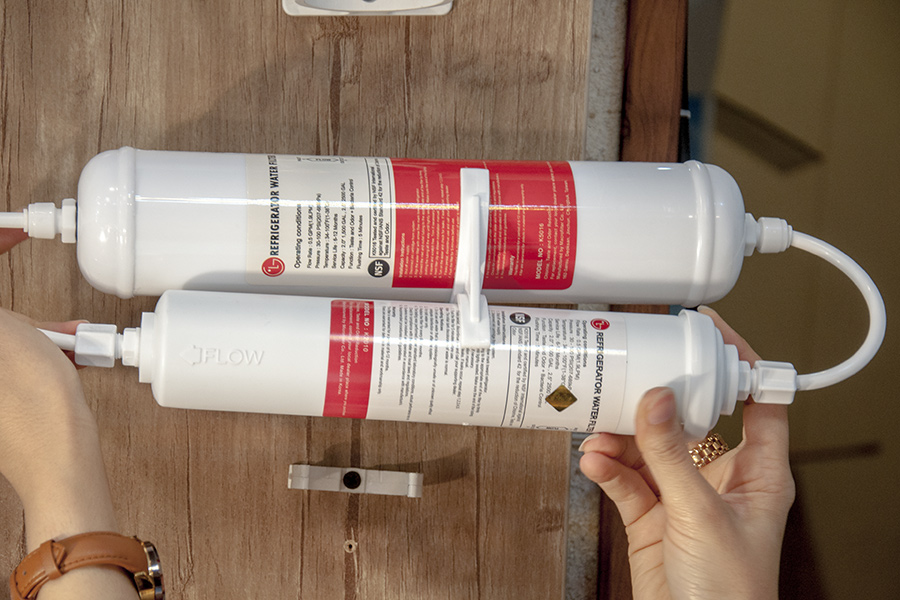 Install External Water Filter LG Refrigerator نصب فیلتر تصفیه آب بیرونی یخچال ال جی
