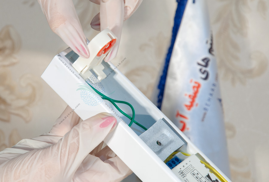 uv light for room disinfection لامپ یووی برای ضد عفونی