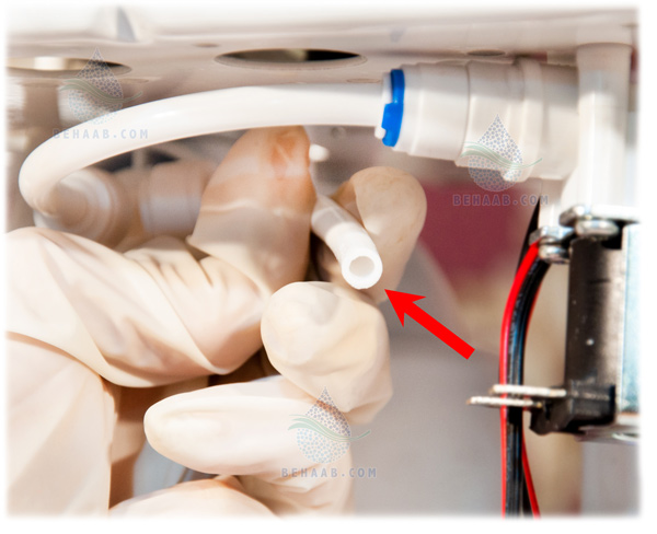 Replacement of low pressure switch water purifier تعویض سوییچ فشار پایین دستگاه تصفیه آب