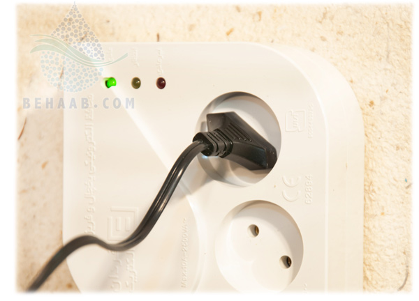 Power outlet پریز برق