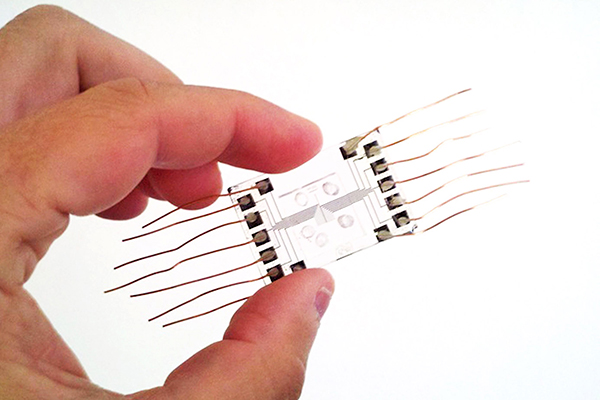 تصفیه آب با تراشه آب نانو Nano Water Chip