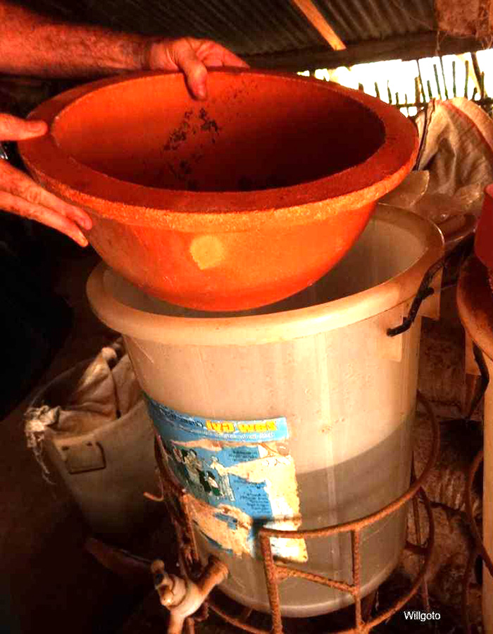 Water treatment with ceramic filter تصفیه آب سرامیکی
