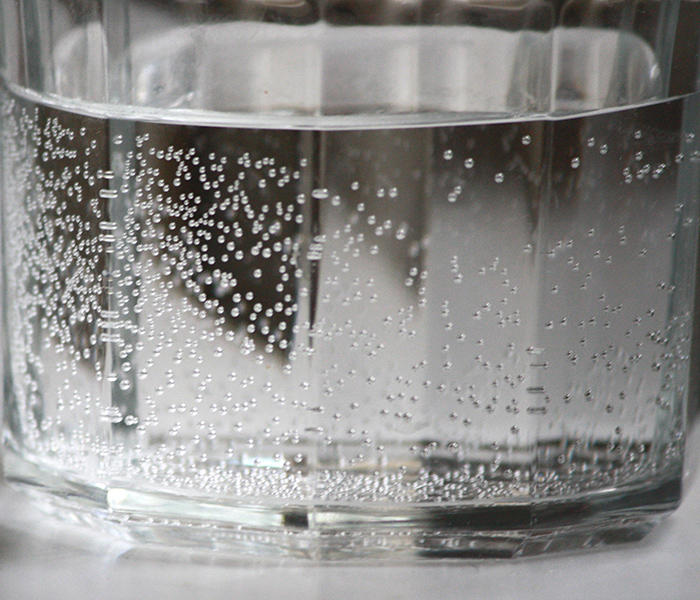 Why Does Reverse Osmosis Water Have Bubbles علت وجود حباب در آب تصفیه شده